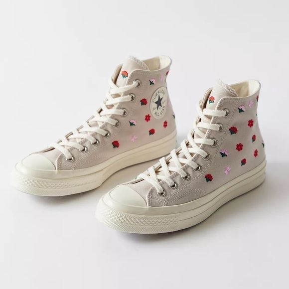 CONVERSE Chuck 70 Floral Embroidery High Top Sneaker size 9.5 - Picture 15 of 16